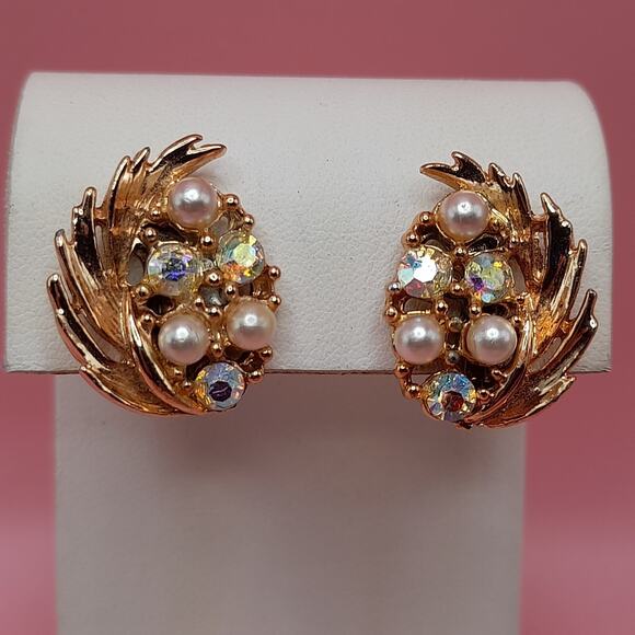 Vintage Clip Earrings, Gold Tone, Aurora Borealis Crystals, Faux Pearls, 1960s - Picture 2 of 9